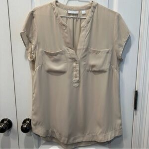 New York & Company Women’s Split Neck Button Front Short Sleeve Beige Blouse SM